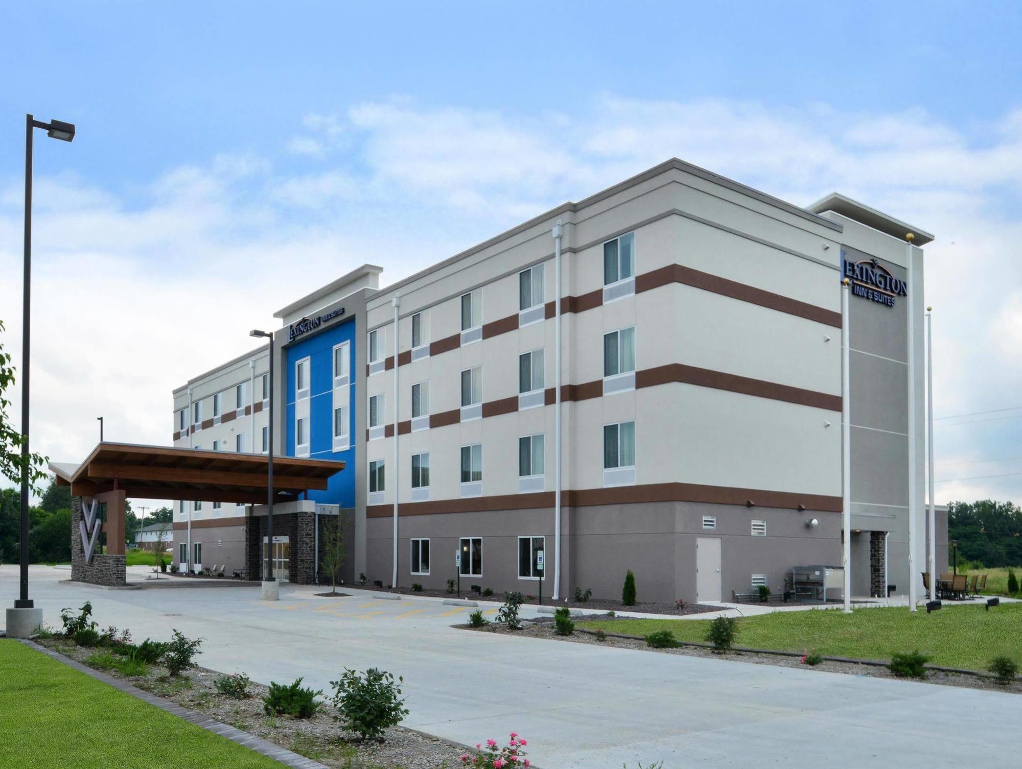 Holiday Inn Express & Suites - Effingham By Ihg Exterior foto